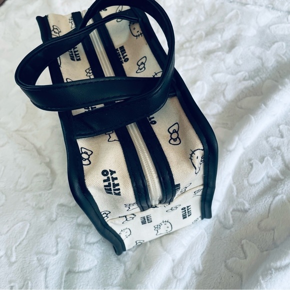 Sanrio Hello Kitty Square Tote Bag - Excellent Condition. - Picture 6 of 12